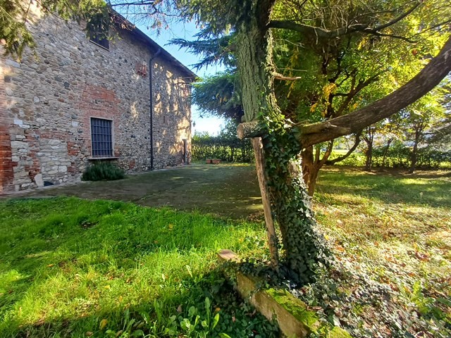 Casa indipendente in vendita a Rivergaro (PC)