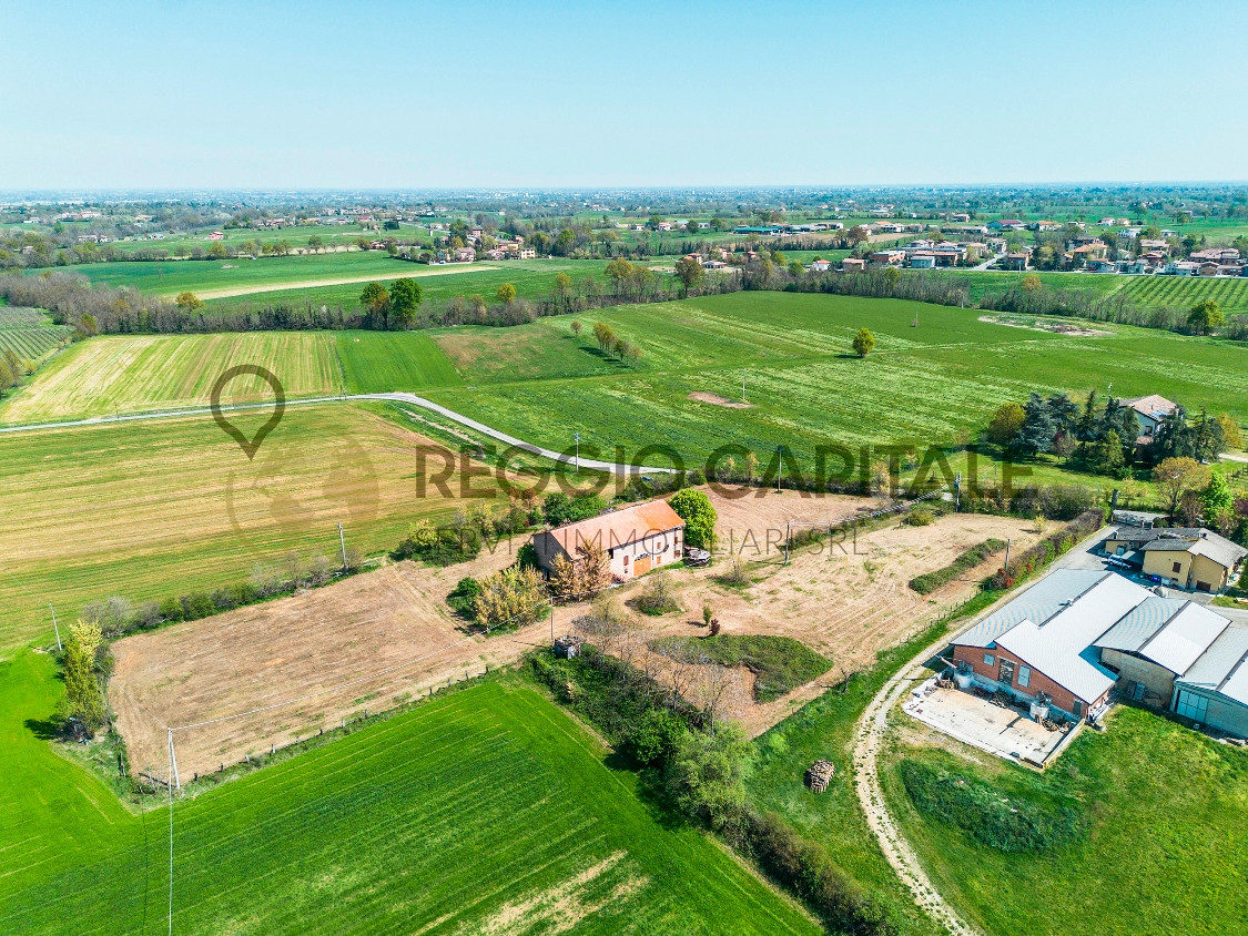 Rustico in vendita a San Bartolomeo, Reggio Nell'emilia (RE)