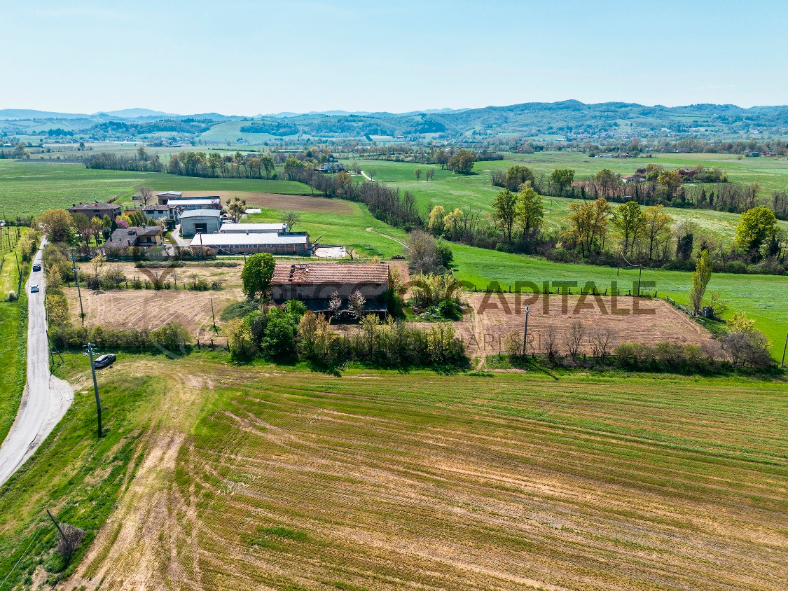 Rustico in vendita a San Bartolomeo, Reggio Nell'emilia (RE)