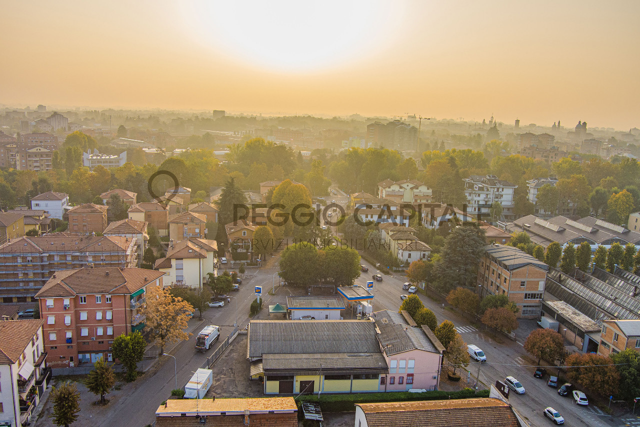 Capannone in vendita a Reggio Nell'emilia (RE)