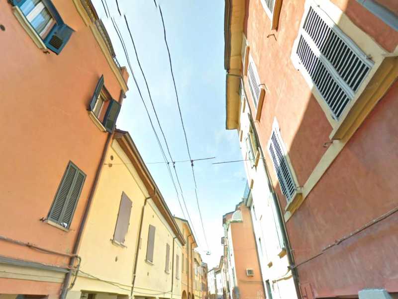 Appartamento BOLOGNA vendita  Centro Storico  Istituto Nazionale Immobiliare