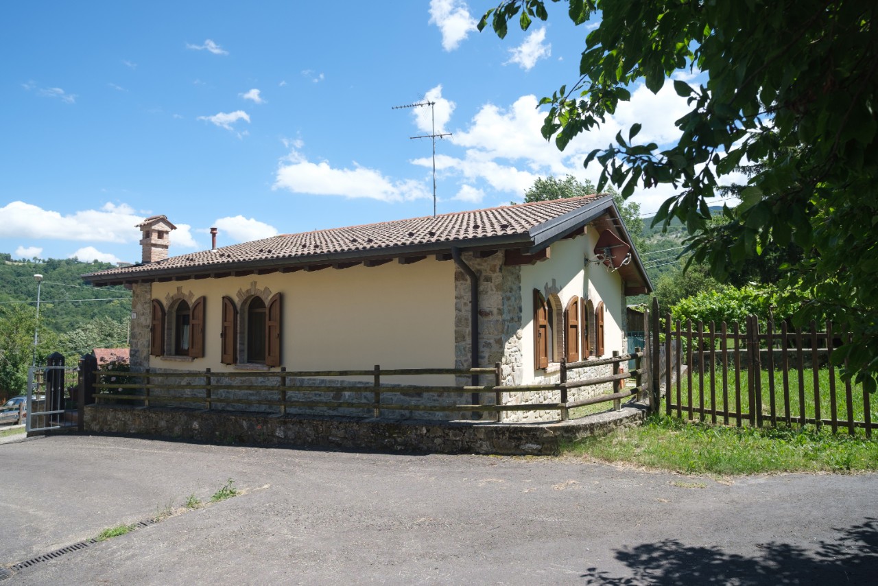 Villa in vendita a Villa Minozzo (RE)