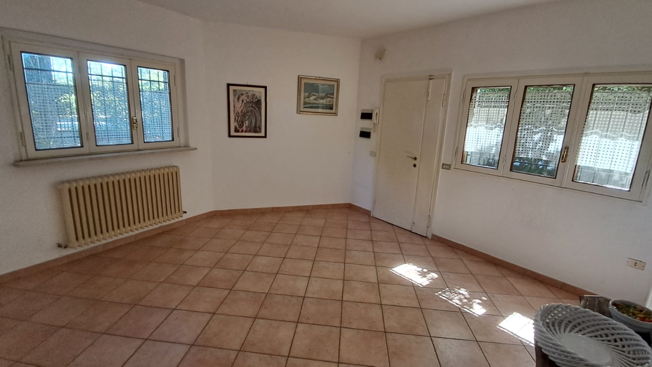 Casa indipendente in vendita a Ronco, Forlì (FC)