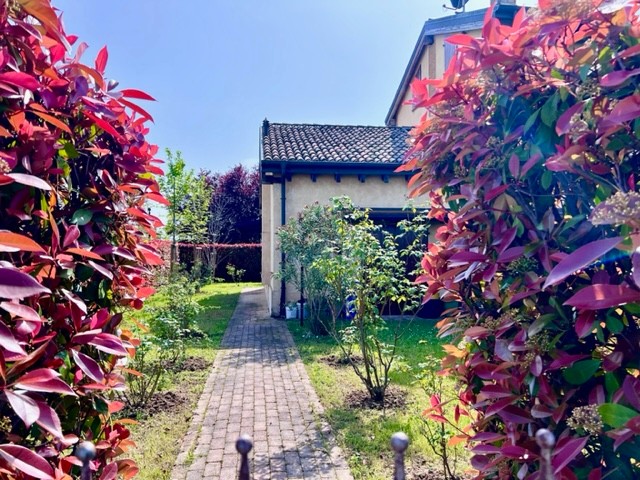 Porzione di casa in vendita a Marano, Parma (PR)