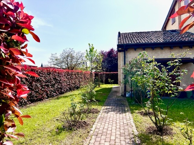 Porzione di casa in vendita a Marano, Parma (PR)