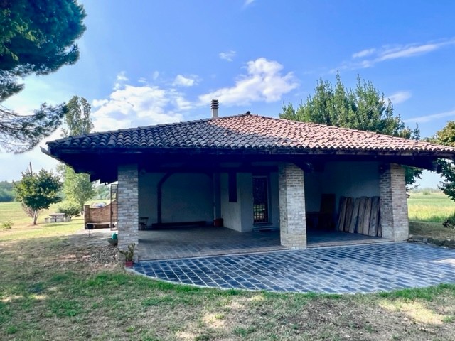 Villa in vendita a Montechiarugolo (PR)