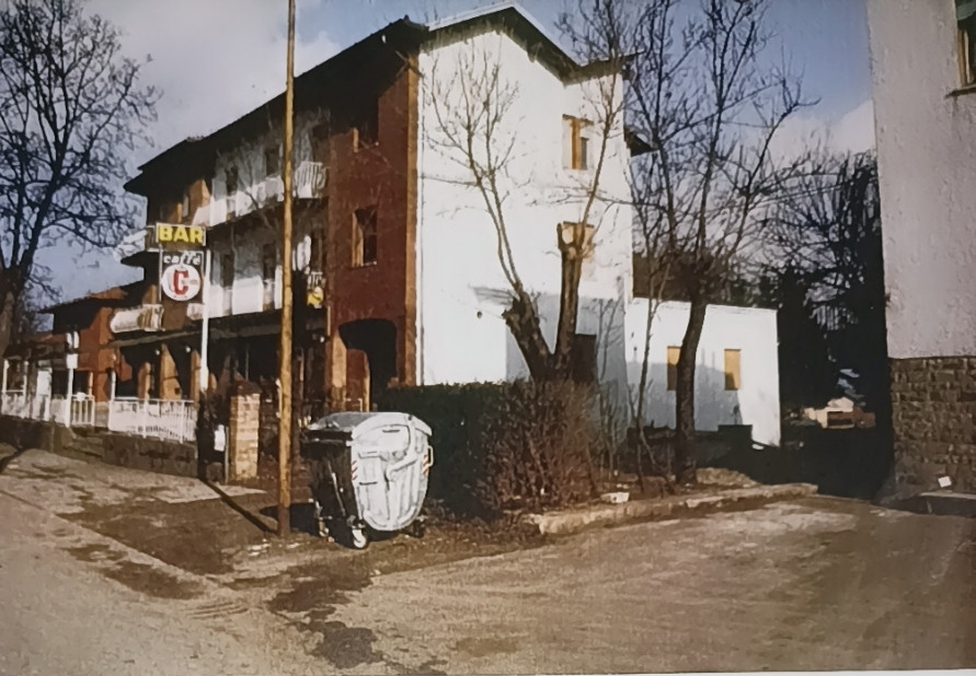 Palazzo in vendita Tizzano Val Parma